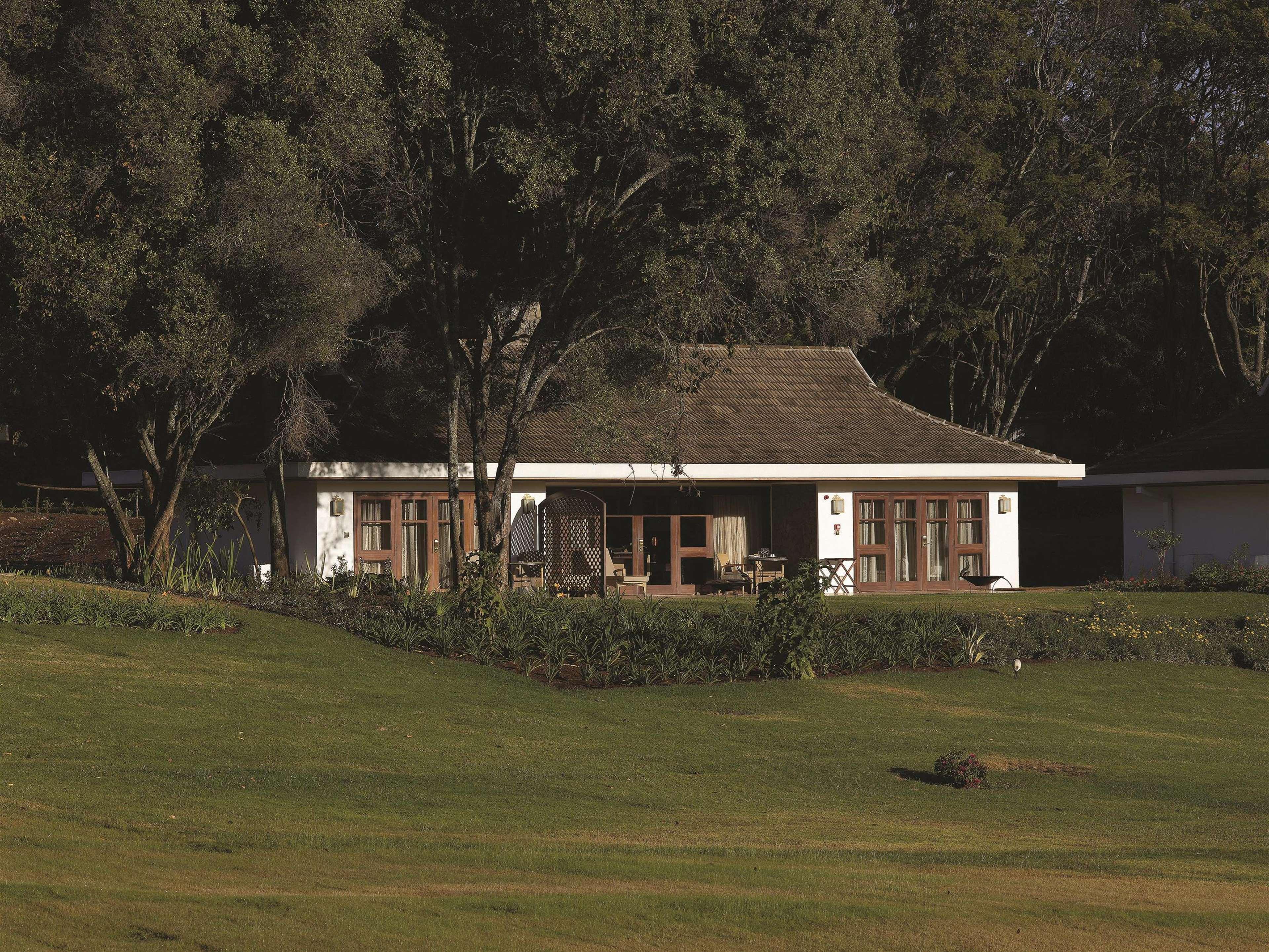 Fairmont Mount Kenya Safari Club Hotel Nanyuki Buitenkant foto