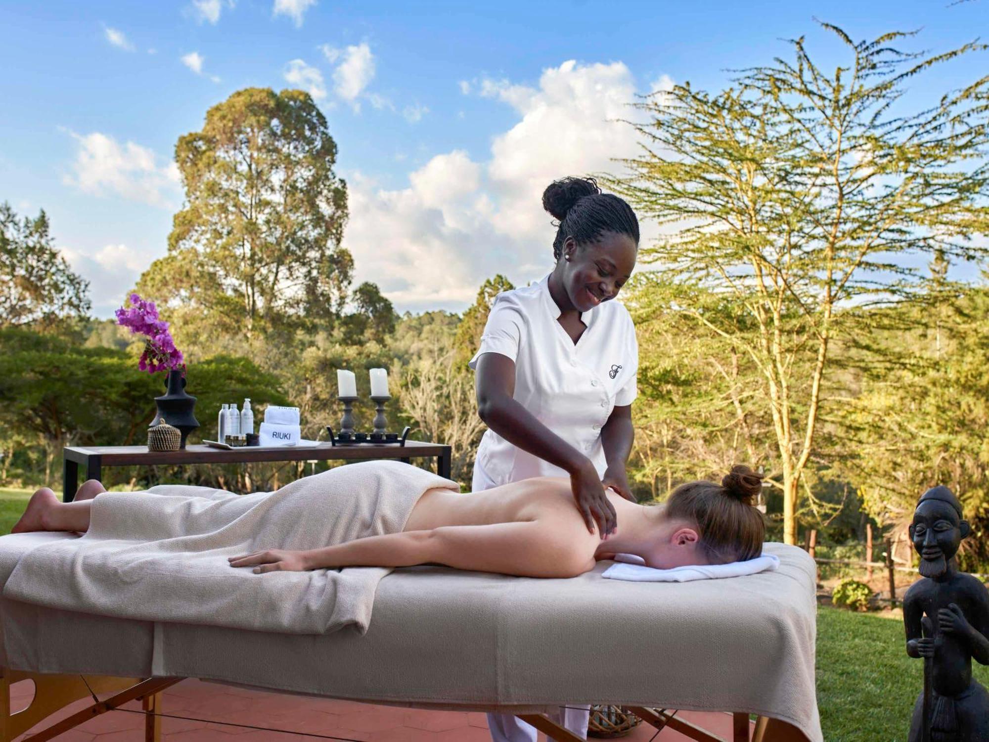 Fairmont Mount Kenya Safari Club Hotel Nanyuki Buitenkant foto