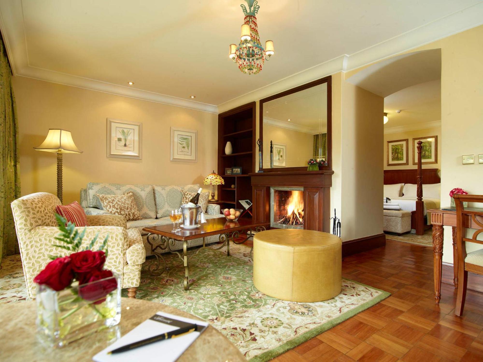 Fairmont Mount Kenya Safari Club Hotel Nanyuki Buitenkant foto